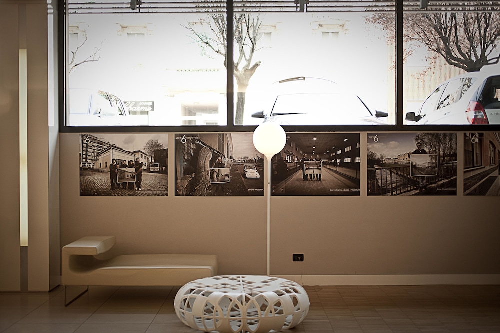 iH Hotels Milano Watt 13 45/76