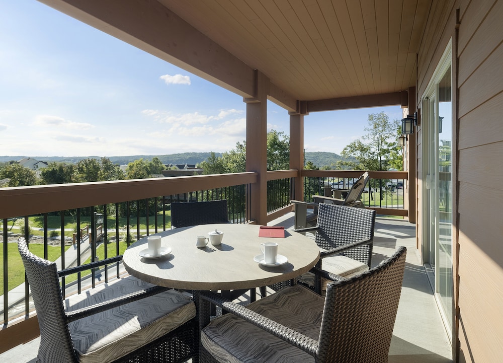 Hyatt Vacation Club At The Lodges At Timber Ridge, Branson 48/67
