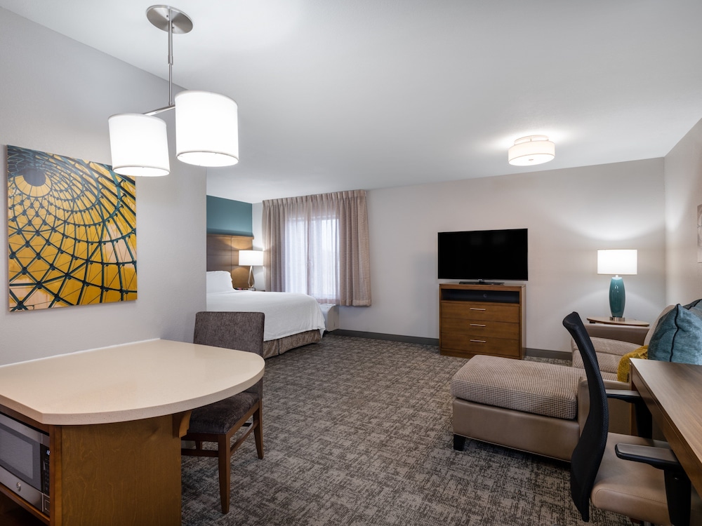 Staybridge Suites Sioux City Southeast 30/52