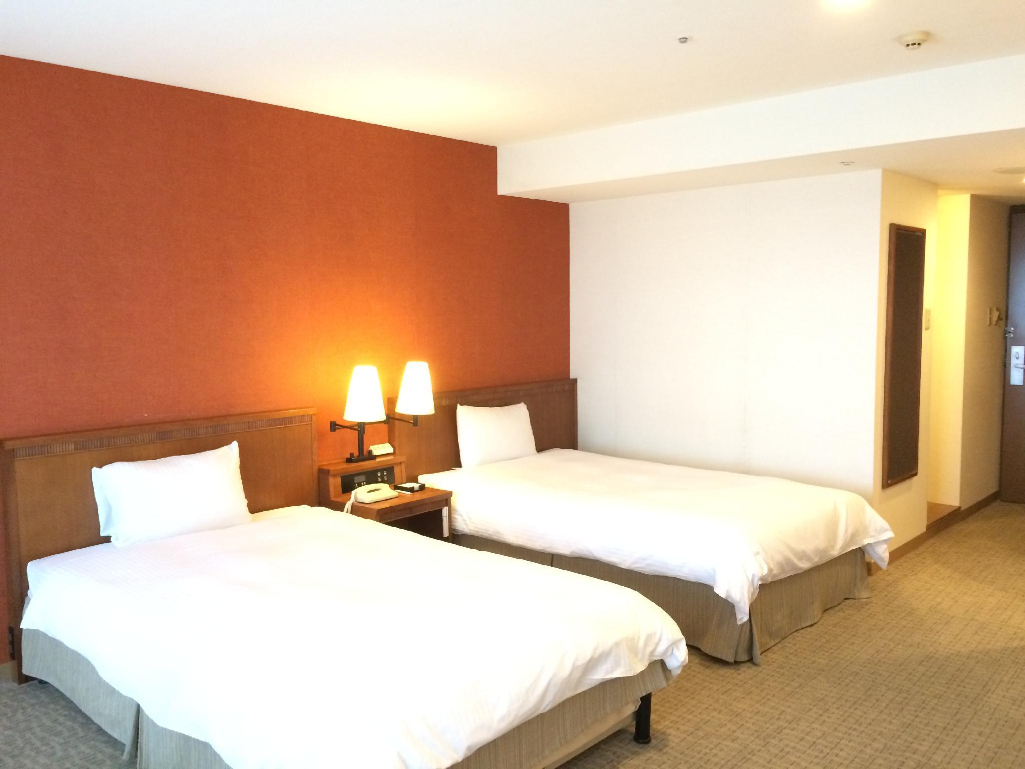 Deluxe, Double Bed, with View, 2 Sofa, High Floor
