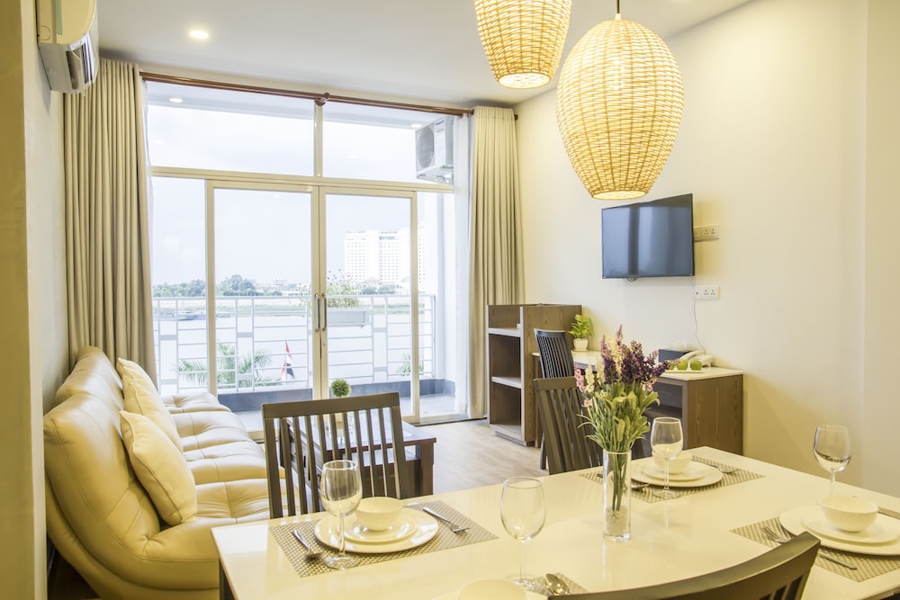 Jaya Inn 28/50