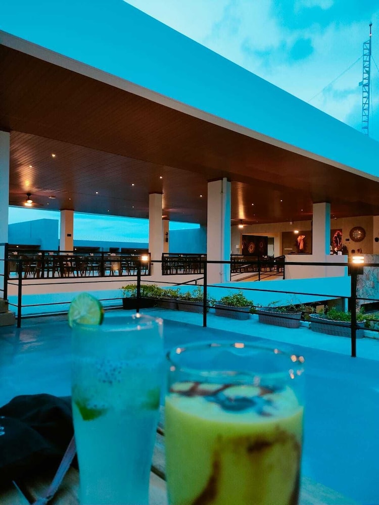 Kambaniru Beach Hotel and Resort 17/49