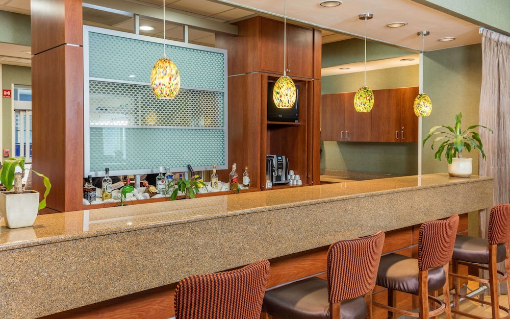 Hampton Inn by Hilton Queretaro Tecnologico 11/46