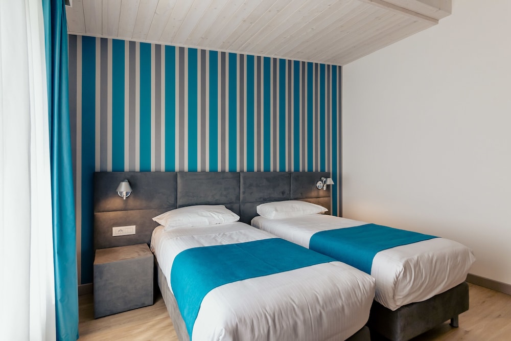 Diamante Mhotel 33/76