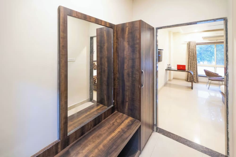 Hotel Sheetal International 27/52