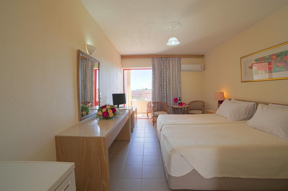 Rethymno Village 33/103