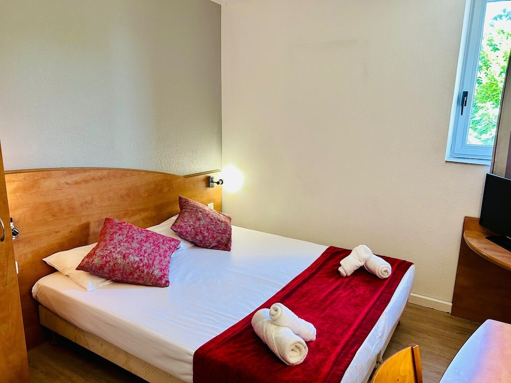 COMFORT, DOUBLE BED