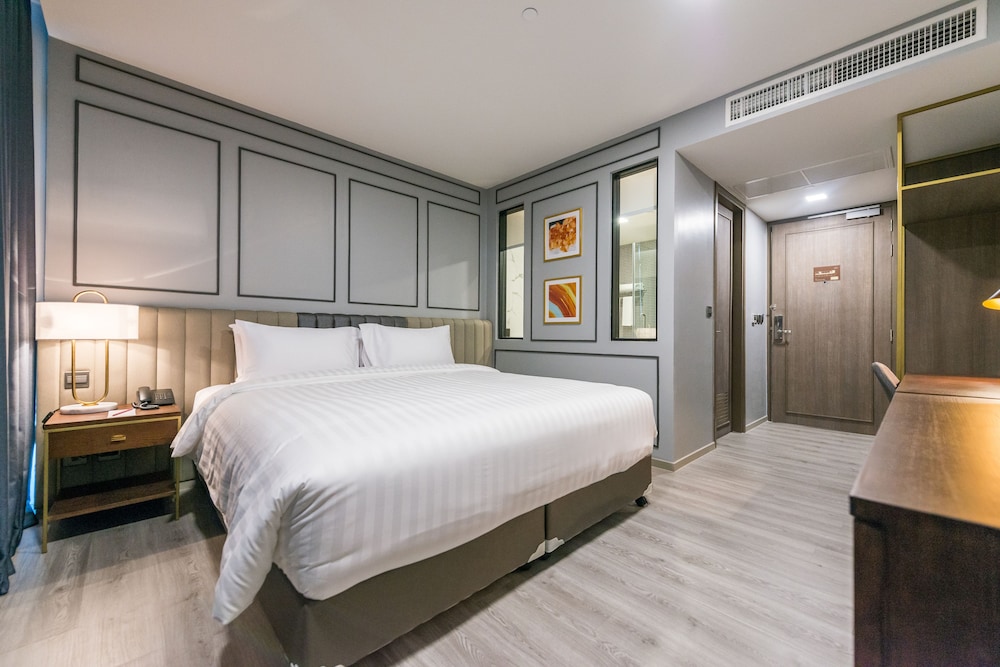 MAVEN BANGKOK HOTEL 6/31