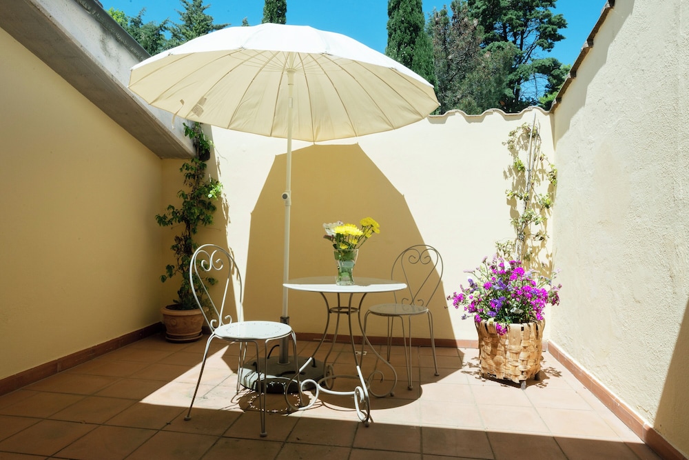 Si Montalcino Hotel & Restaurant 40/68