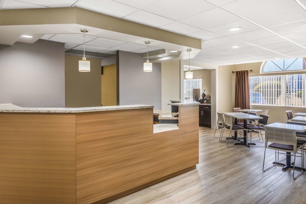 Microtel Inn & Suites by Wyndham Florence 4/31