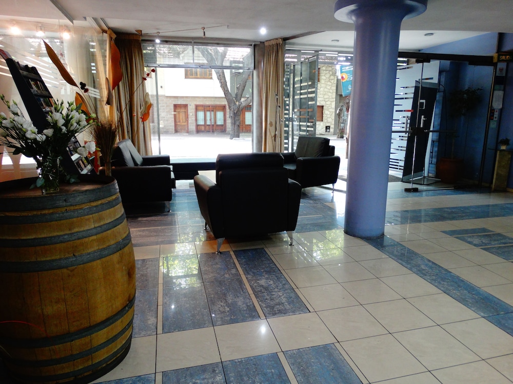 Apart Hotel San Lorenzo 8/50