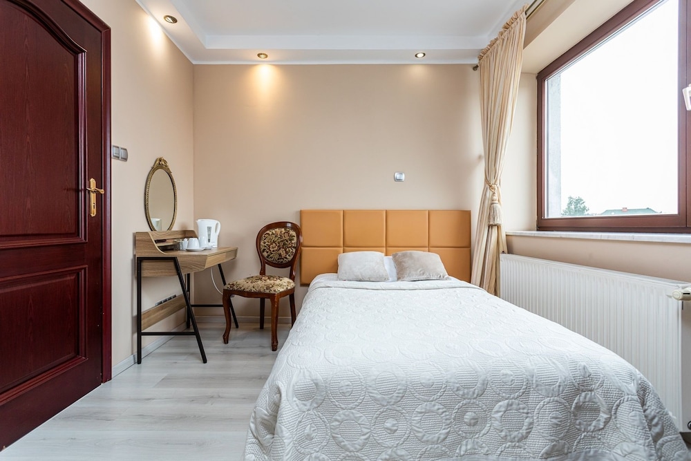 STANDARD, SINGLE, SINGLE BED