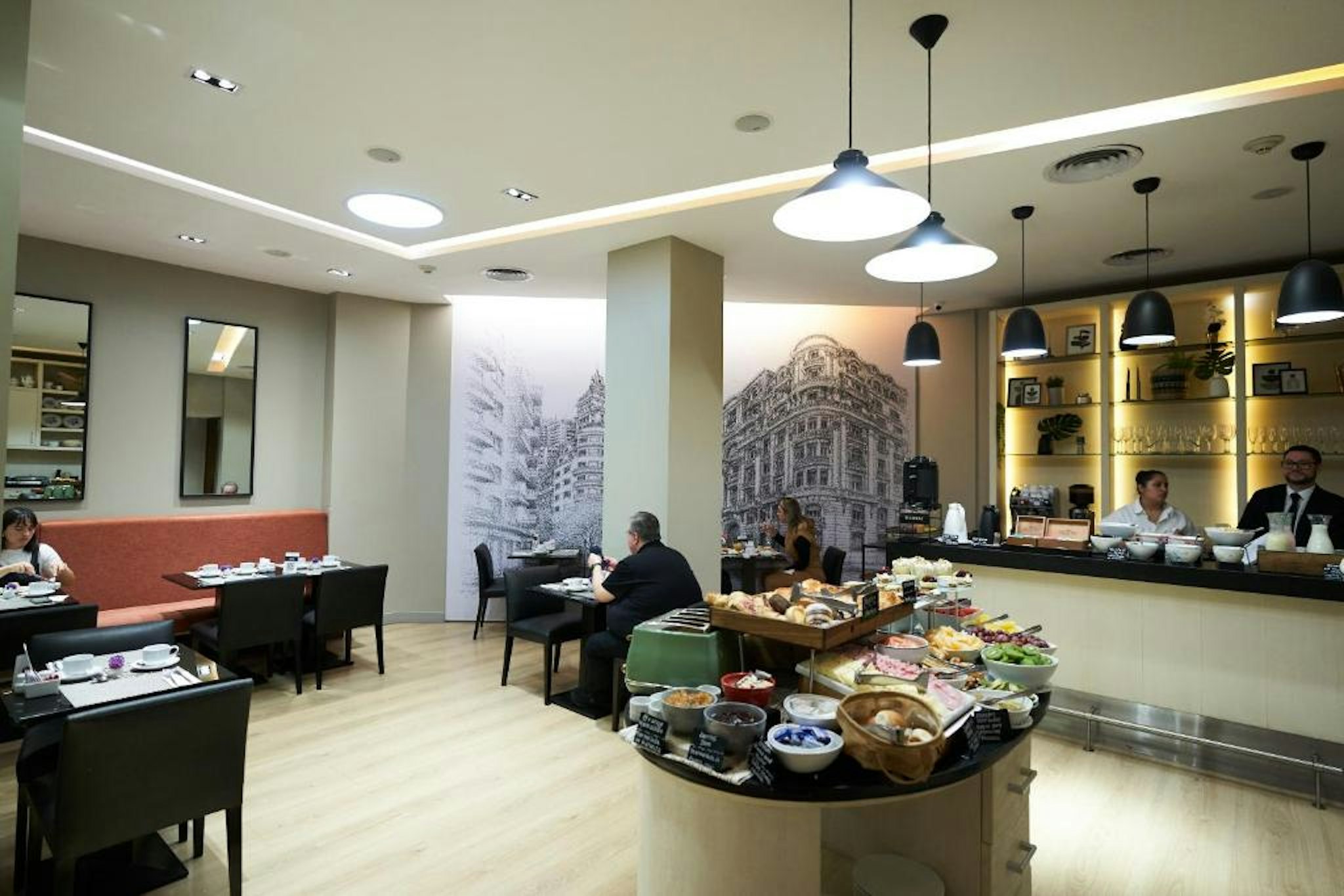 CARLES HOTEL BUENOS AIRES 51/64