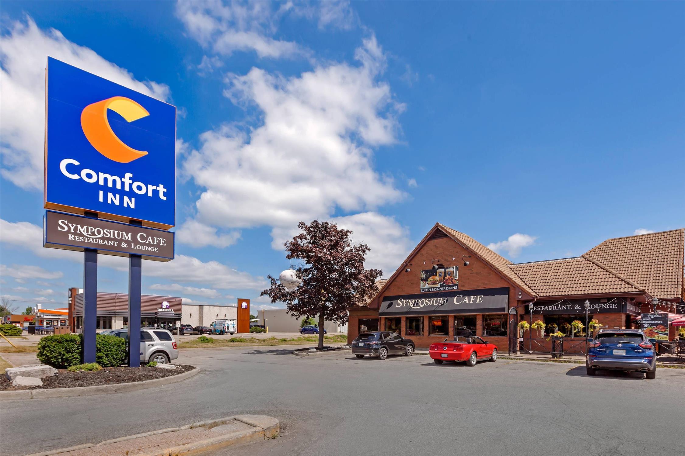 Comfort Inn Brantford 27/29