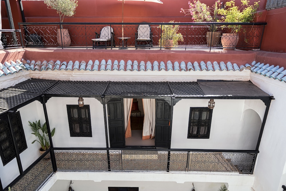 Riad Sasha 1/38