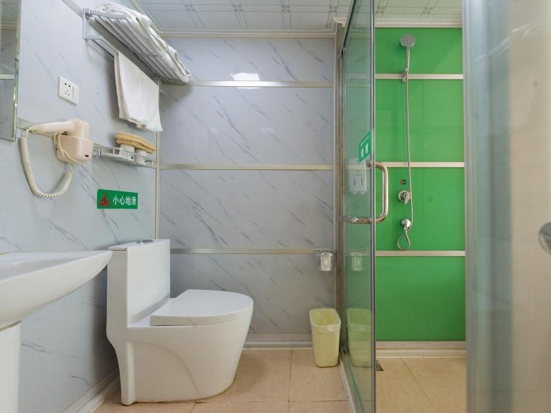 Greentree Inn Qinhuangdao Changli Life Square Duanyang St East Section Expss Hotel 35/36