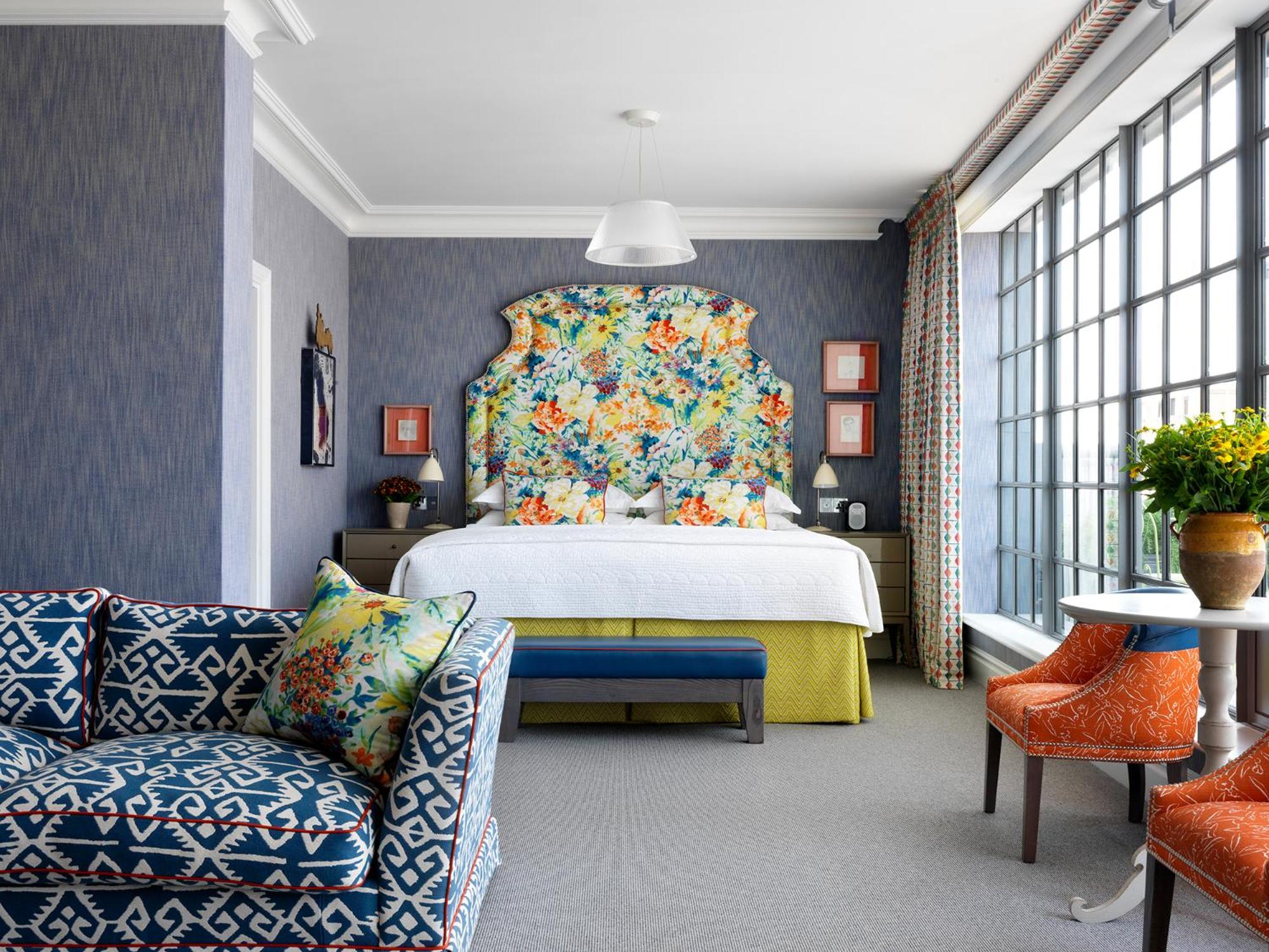 Penthouse Suite, King Bed, Sofa