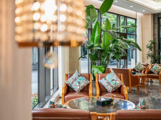Xiniaogu Holiday Hotel 22/28
