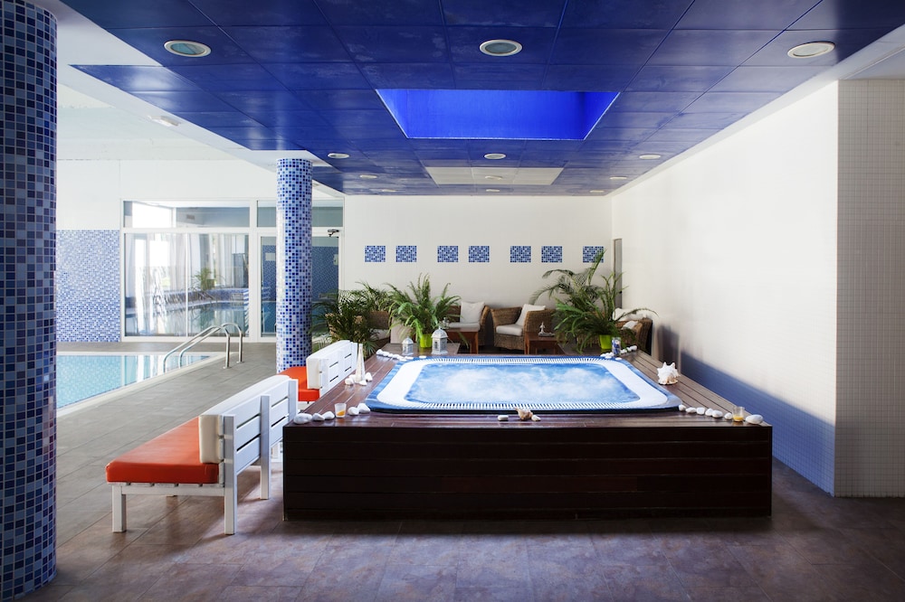 Ibersol Spa Aqquaria Suites 27/52