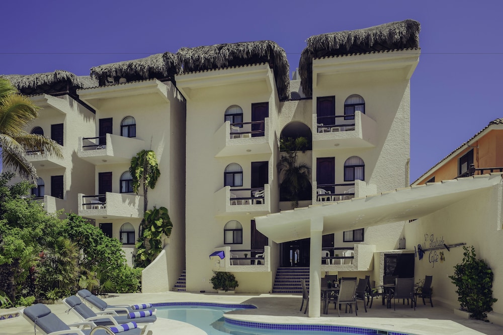 Villas De Rosa Beach Resort 2/68