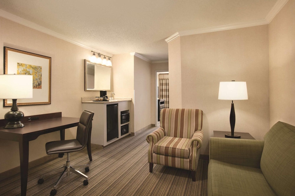 Country Inn & Suites By Radisson, Atlanta Airport North, GA 34/54