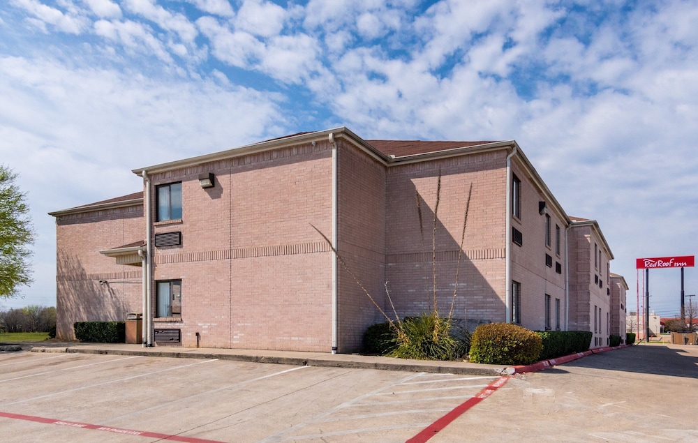 Red Roof Inn Fort Worth - Saginaw 5/33