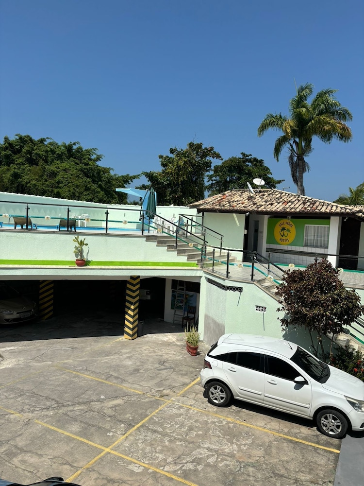 Hotel Vale Verde 41/50