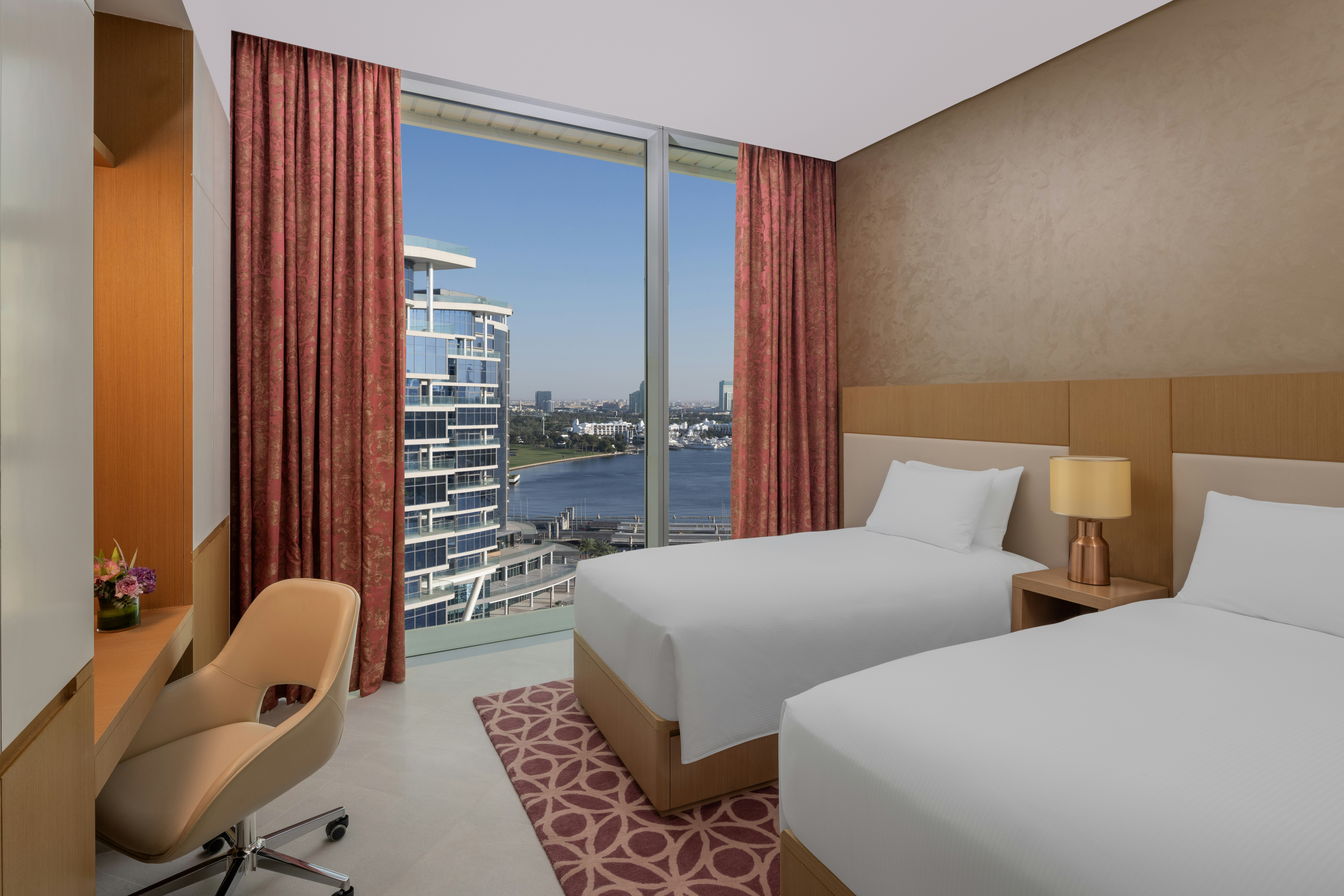 2 Bedrooms, Apartment, Creek View, Terrace