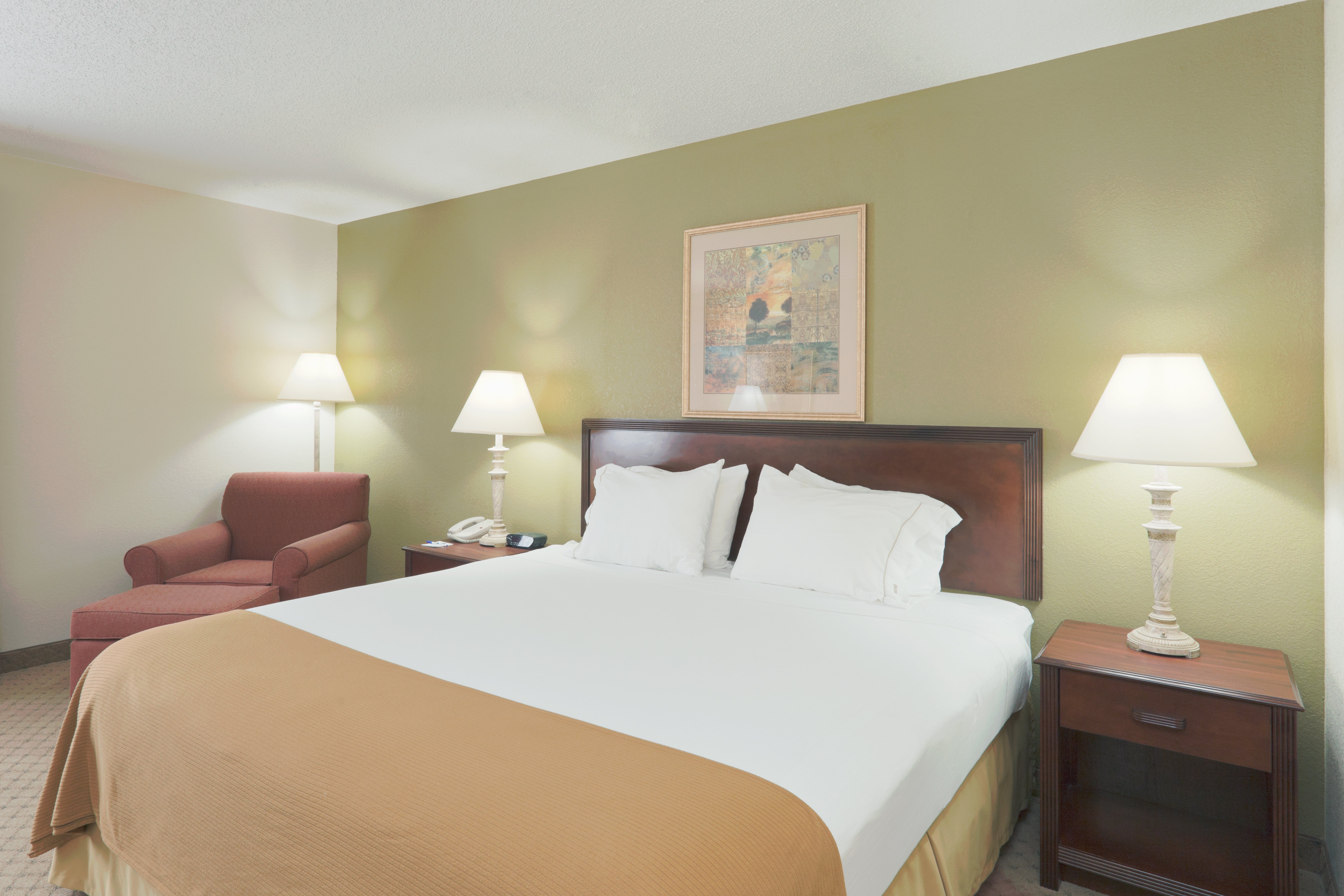 Holiday Inn Express Evansville - West 17/49
