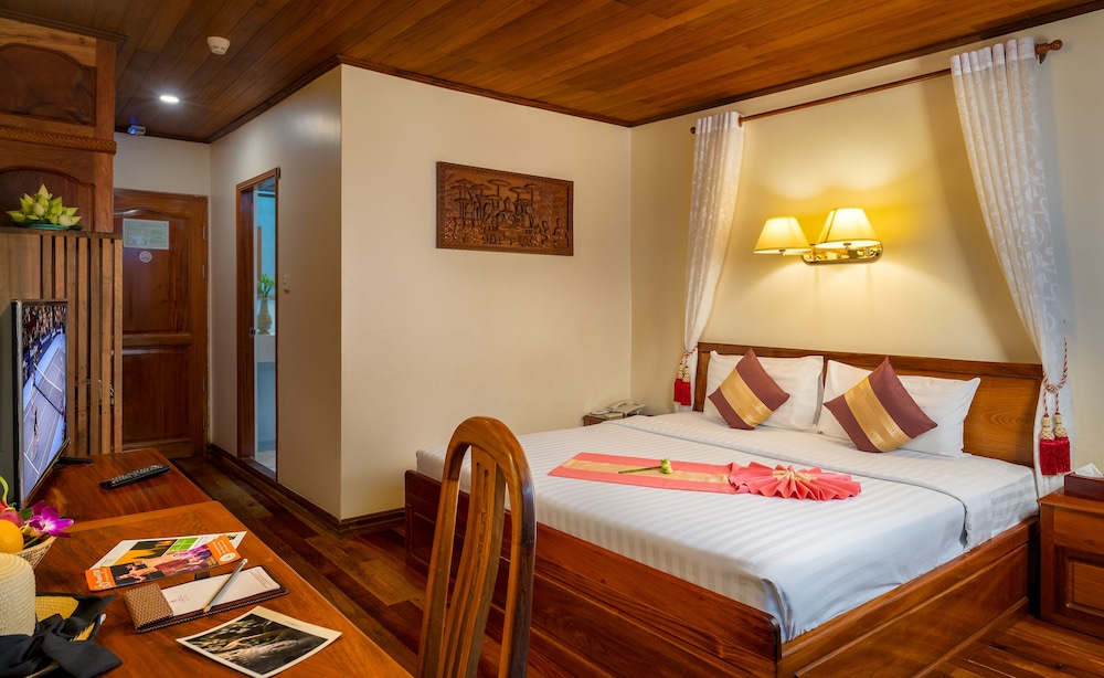 SUPERIOR, DOUBLE BED