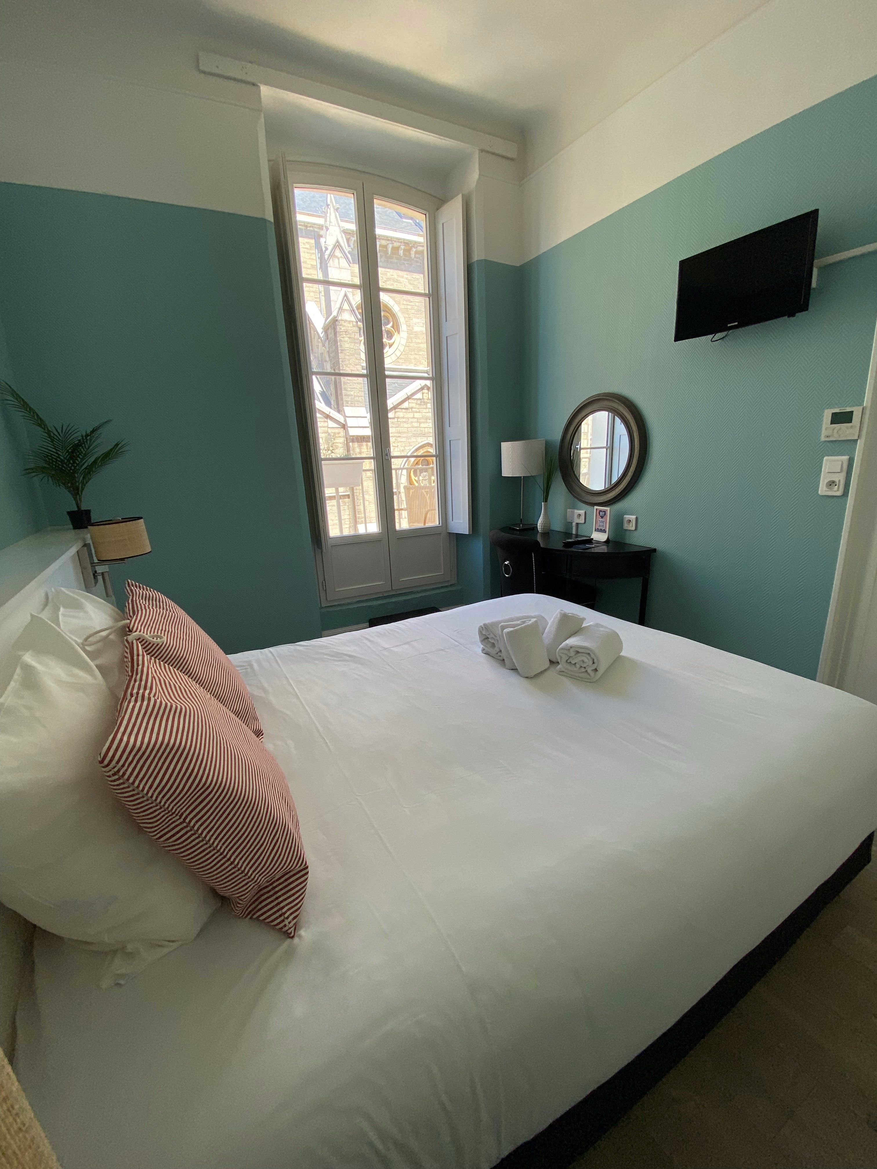 Hotel de L Apos Ocean 50/100