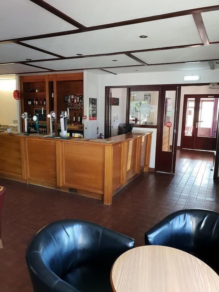 Primelodge Rotherham (ex The Restover Lodge Hotel Rotherham) 8/28