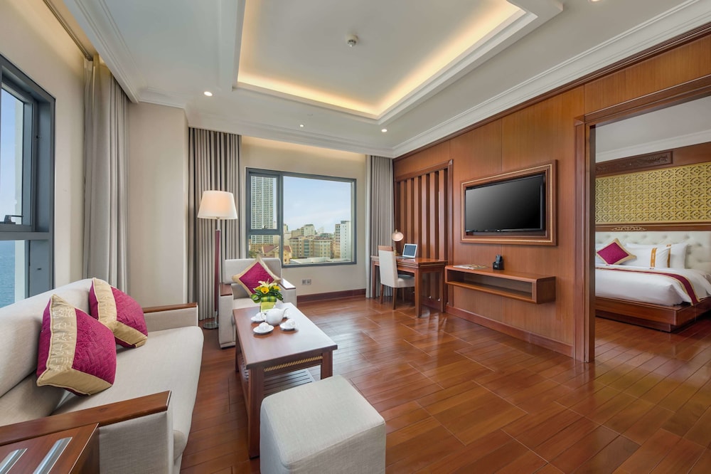 Dlg Hotel 47/70