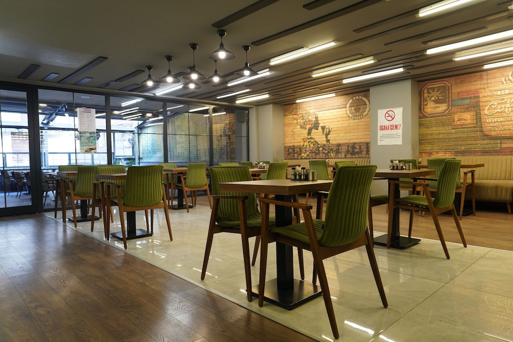 Konur Hotel 41/50