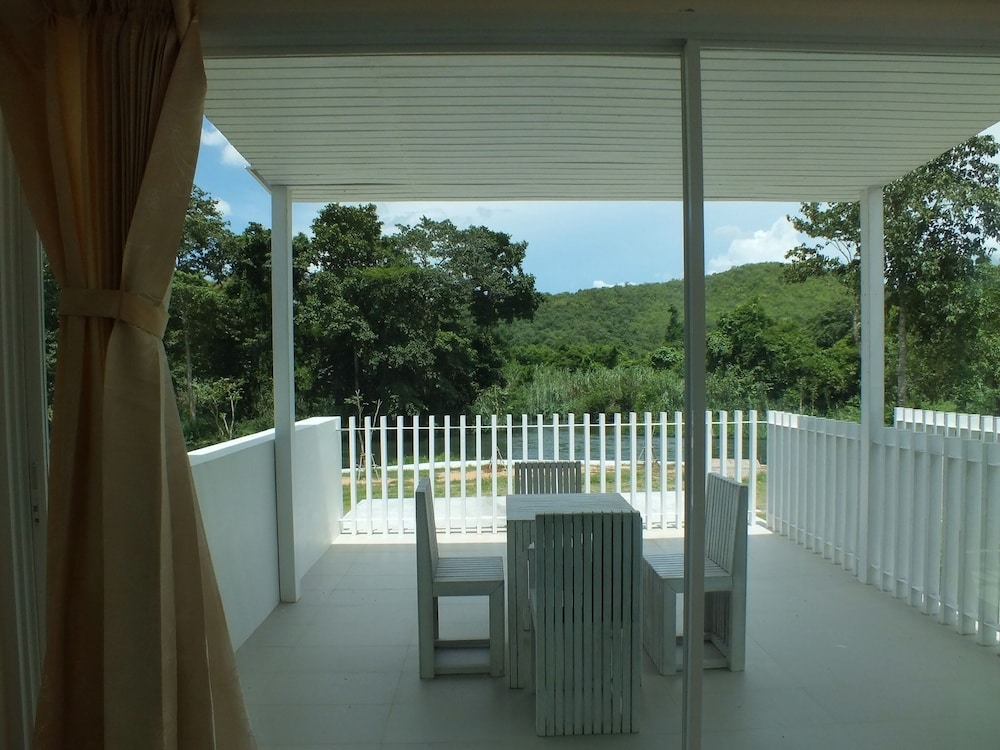 Worawee Resort & Spa 28/50
