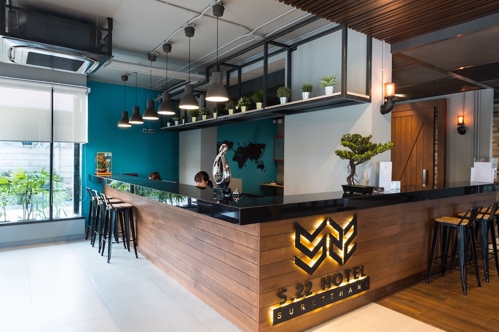 S.22 Hotel Suratthani 12/64