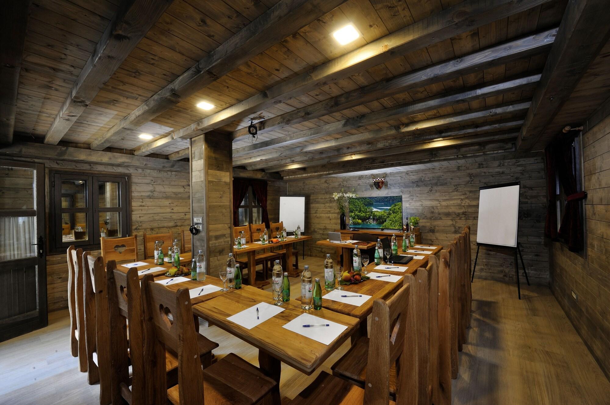 Ethno Houses Plitvice Lakes Hotel 33/50