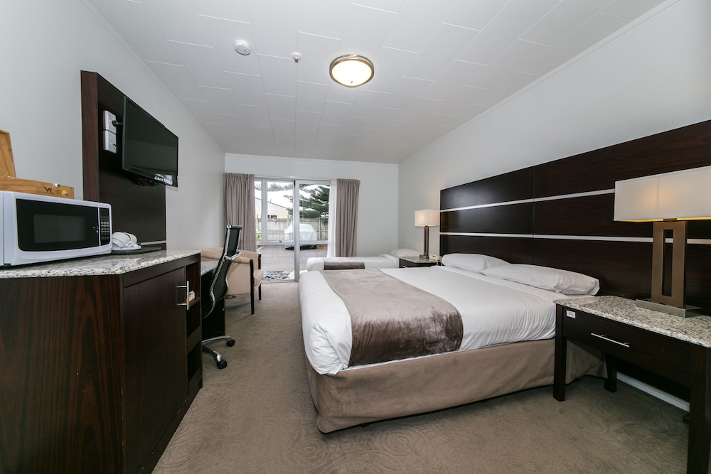 Airport Gateway Hotel 7/58