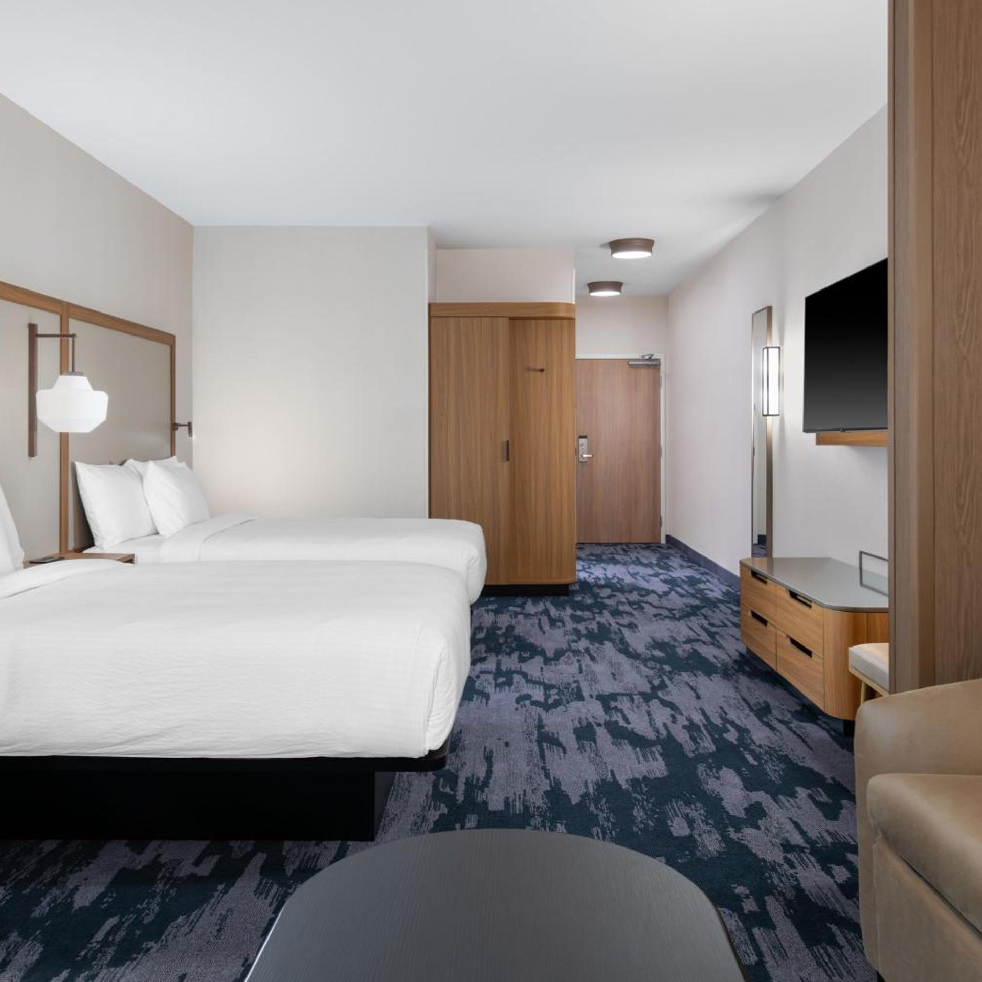 Fairfield by Marriott Inn & Suites Sioux Center 8/31