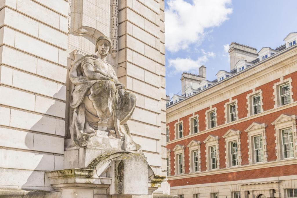 Waldorf Astoria London - Admiralty Arch 3/28
