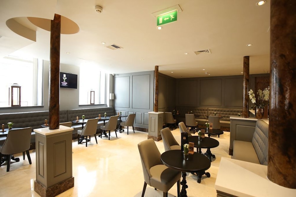 DoubleTree by Hilton Belfast City Ten Square 39/55