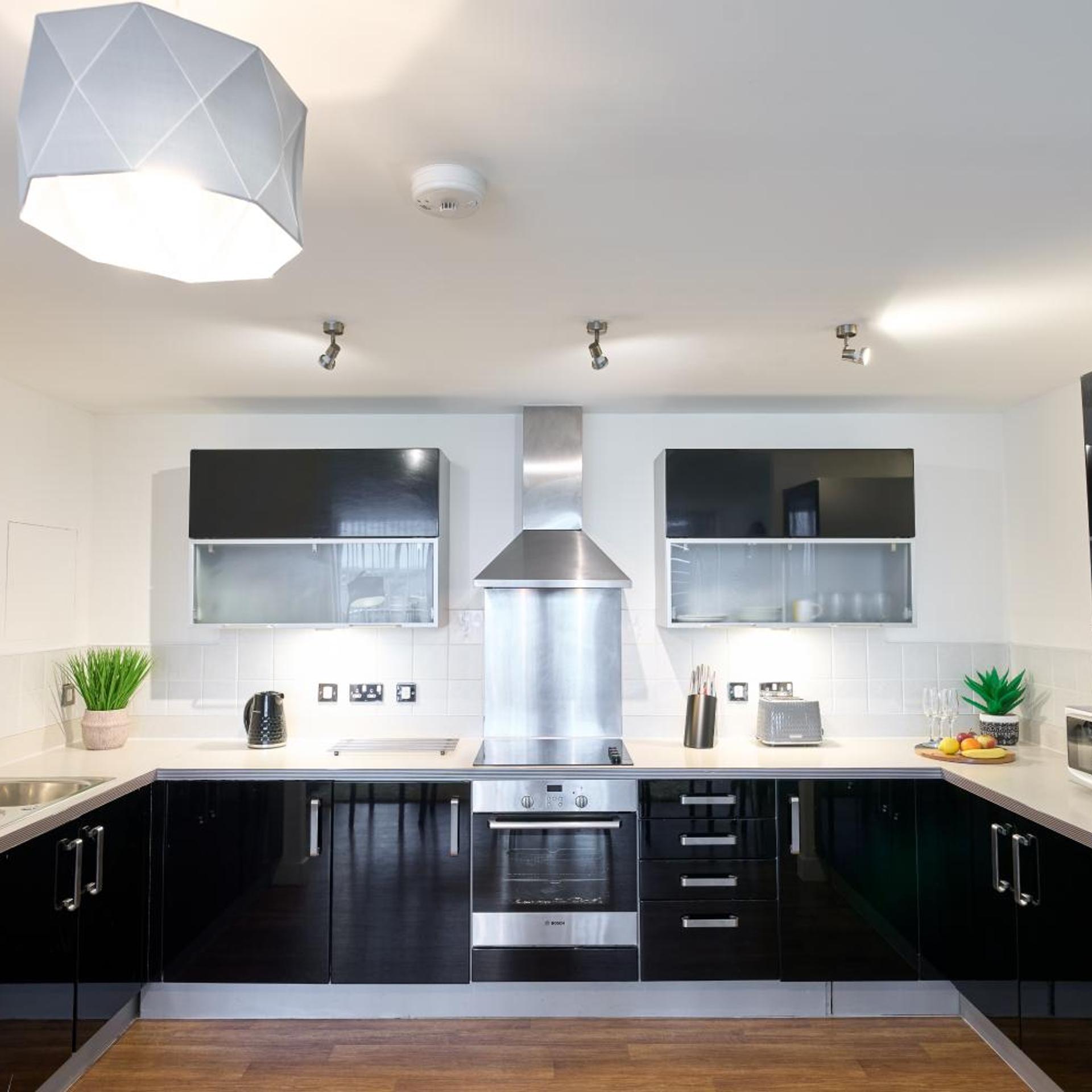 VIZION SERVICED APARTMENTS 37/50