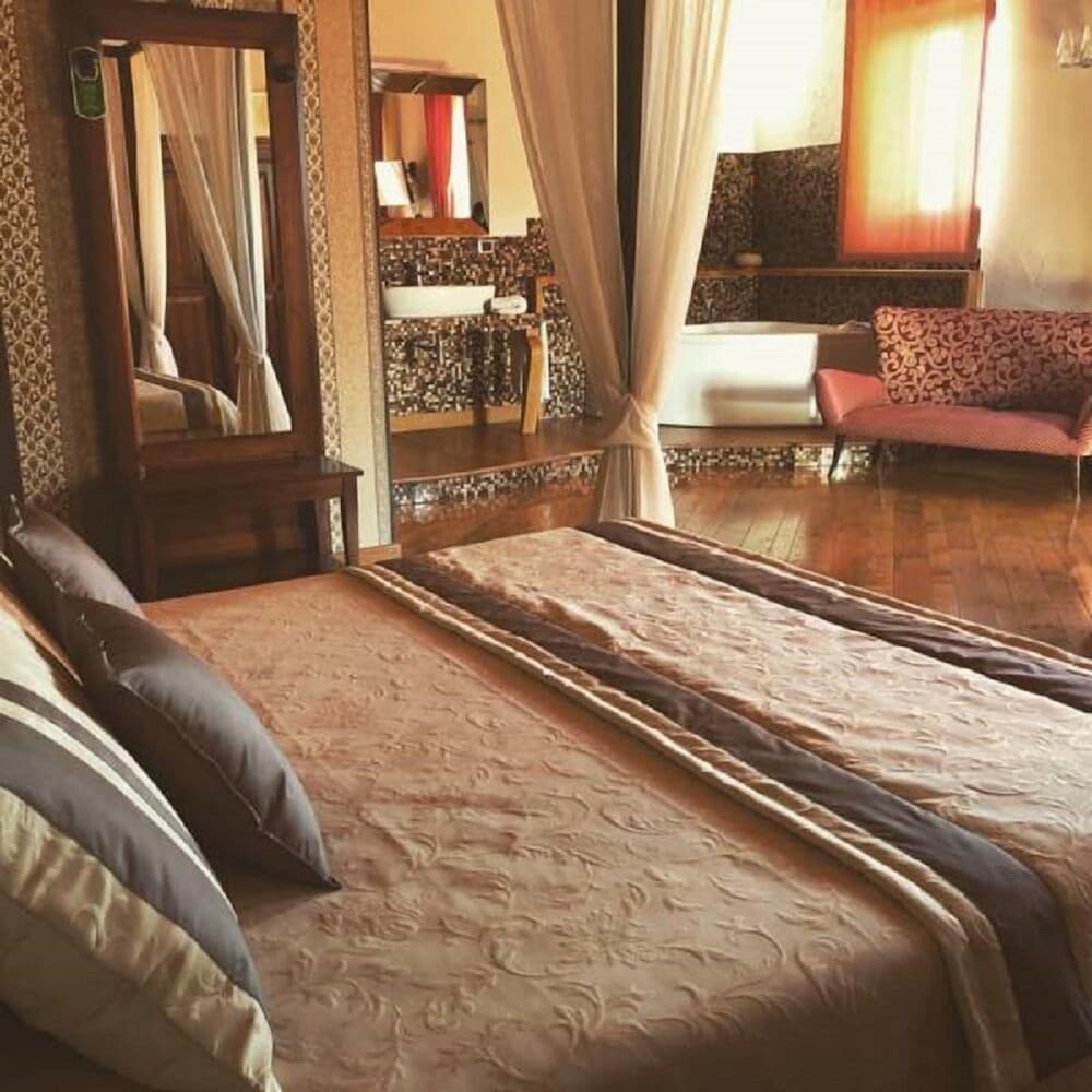 HOTEL MEDICI 16/41