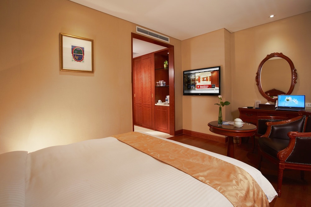 Sejong Hotel 33/78