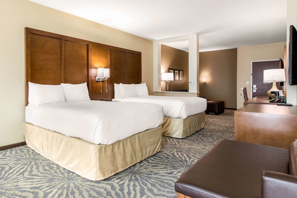 Comfort Suites South Austin 5/25