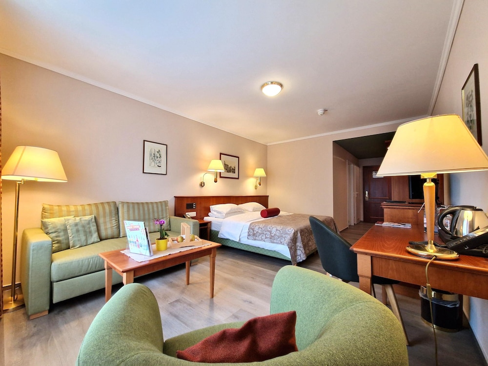 Ringhotel Zum Stein Worlitz 30/50
