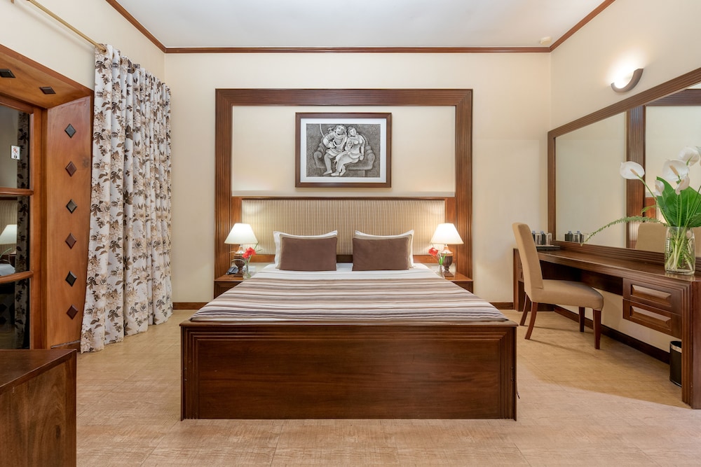 Amaya Hills 26/70