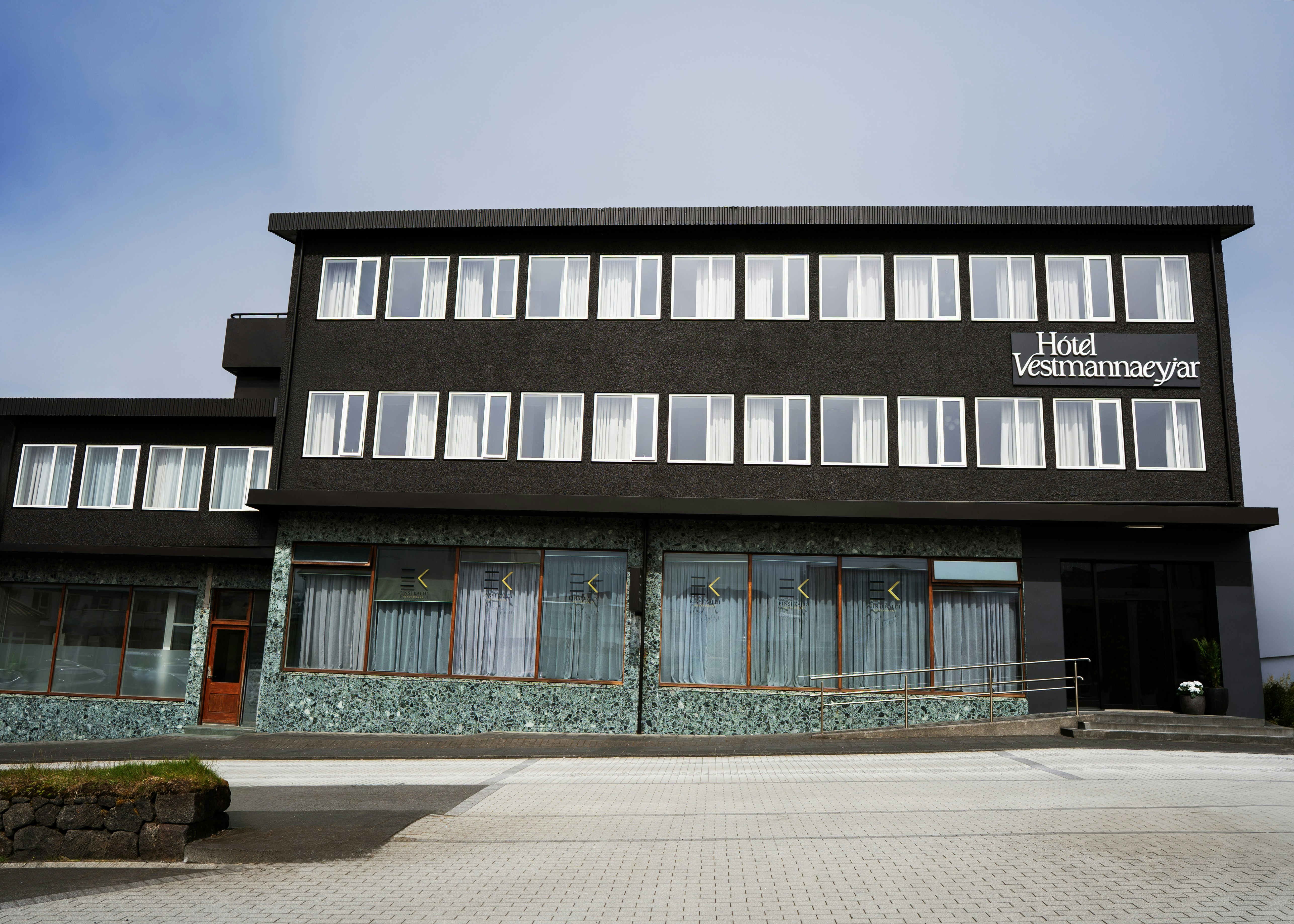 Hotel Vestmannaeyjar 2/65