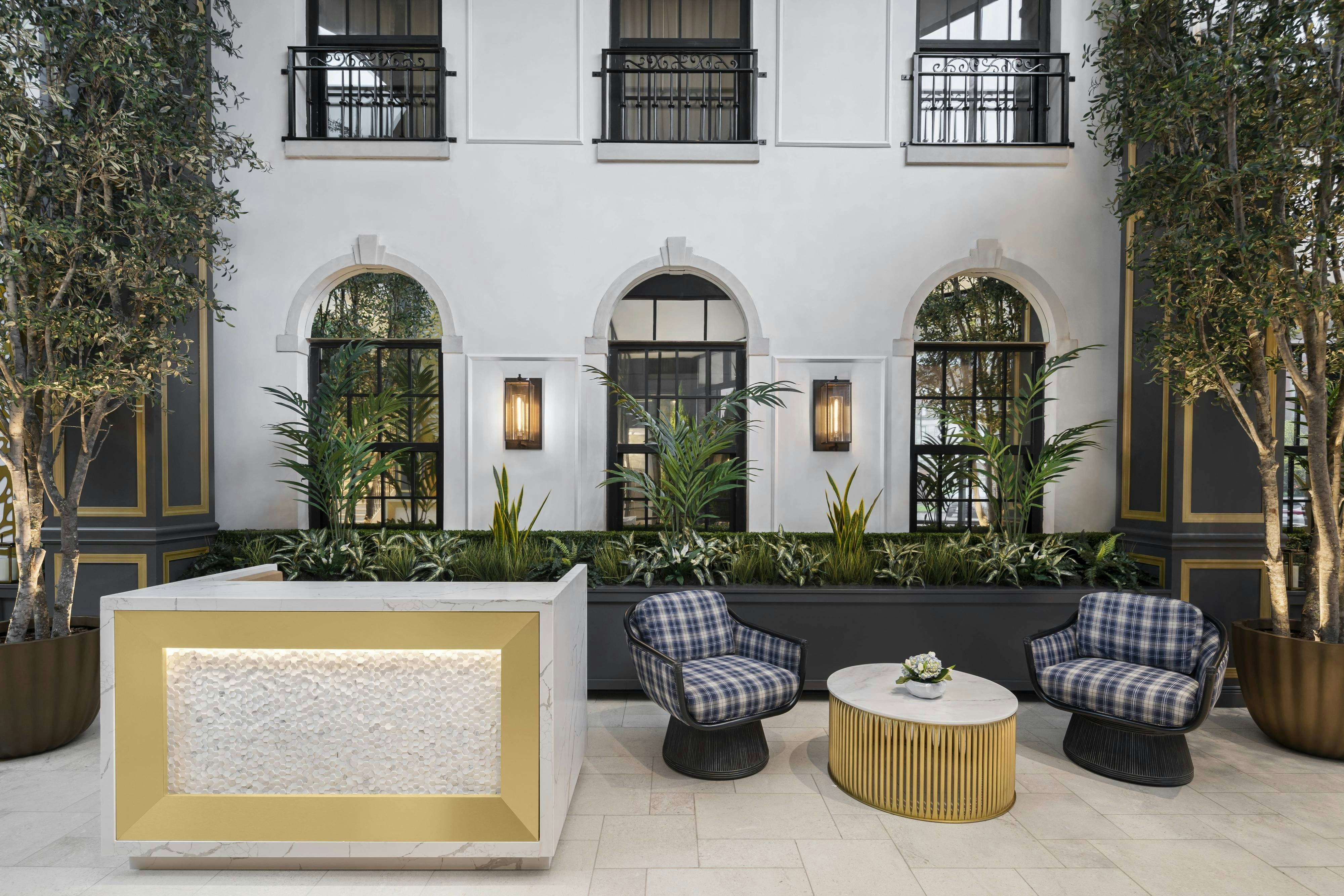 The Lytle Park Hotel, Autograph Collection 14/76