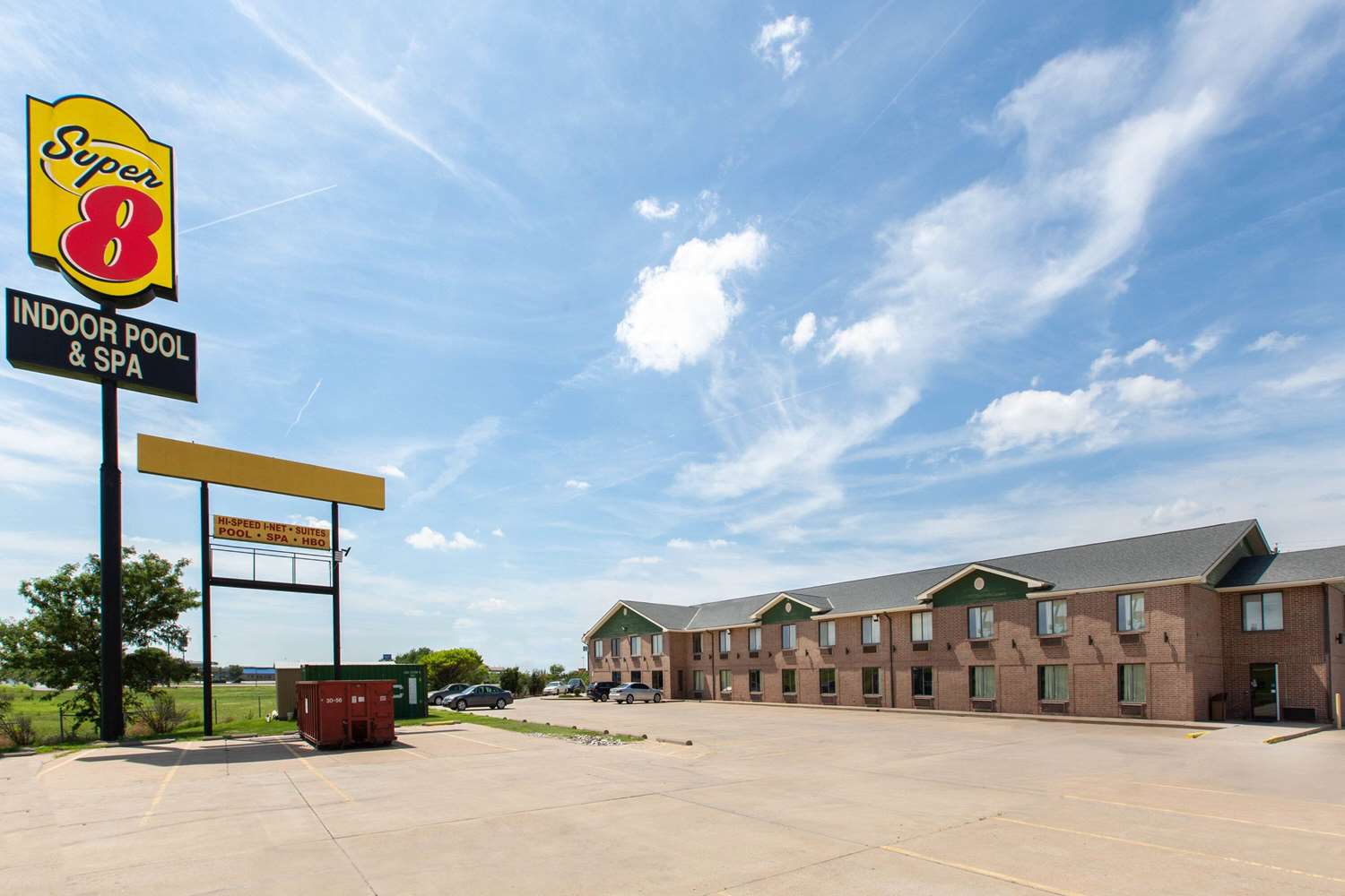 Super 8 By Wyndham Salina I-70 24/29